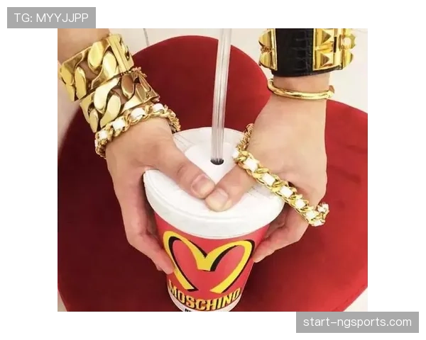 蒋圣龙?赛场拼得像邻家哥哥,生活却活成别人家的富二代 蒋圣龙?赛场拼得像邻家哥哥,生活却活成别人家的富二代